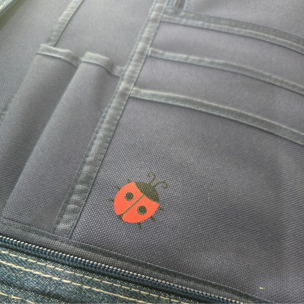 Vintage Y2k Denim, embroidered lady-bug 3-ring zipper binder. Charm zipper. VGUC